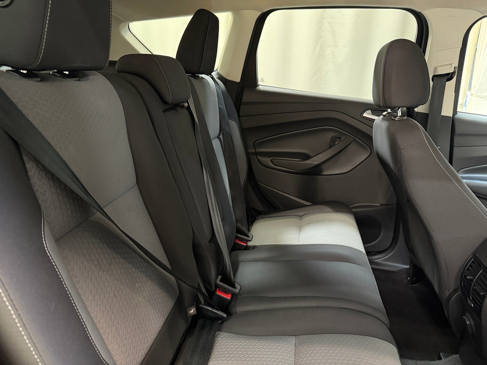 Thumbnail: 2017 Ford Escape - 5