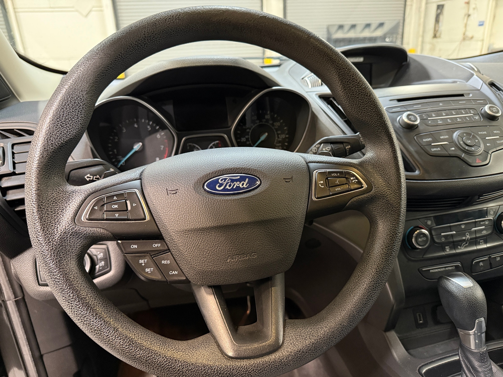 Thumbnail: 2017 Ford Escape - 4