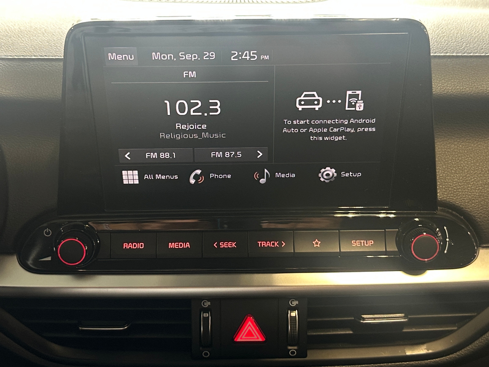 Thumbnail: 2024 Kia Forte - 4