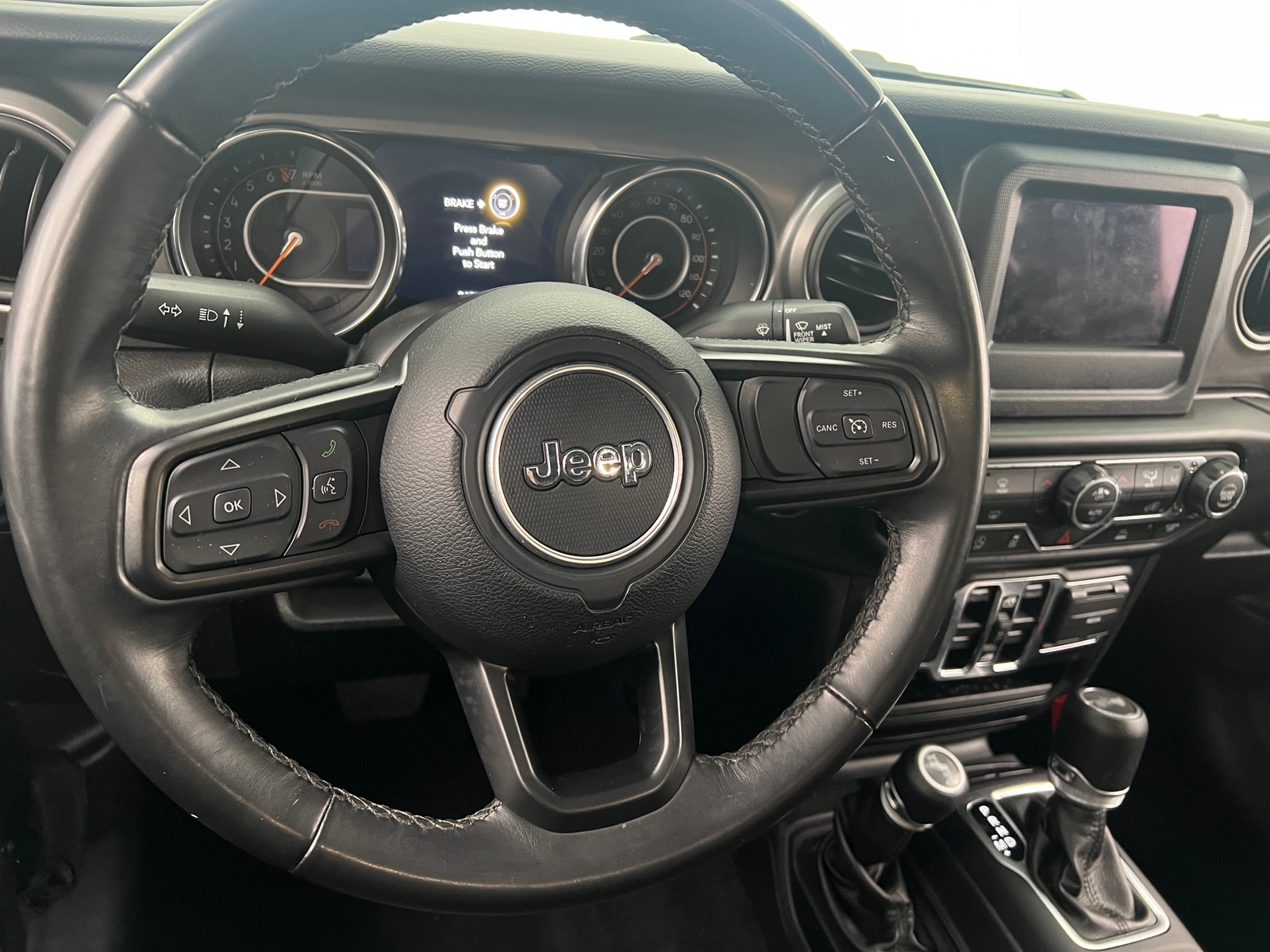 Thumbnail: 2022 Jeep Wrangler - 5