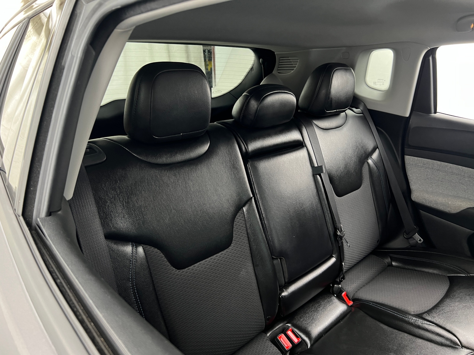 Thumbnail: 2022 Jeep Compass - 6