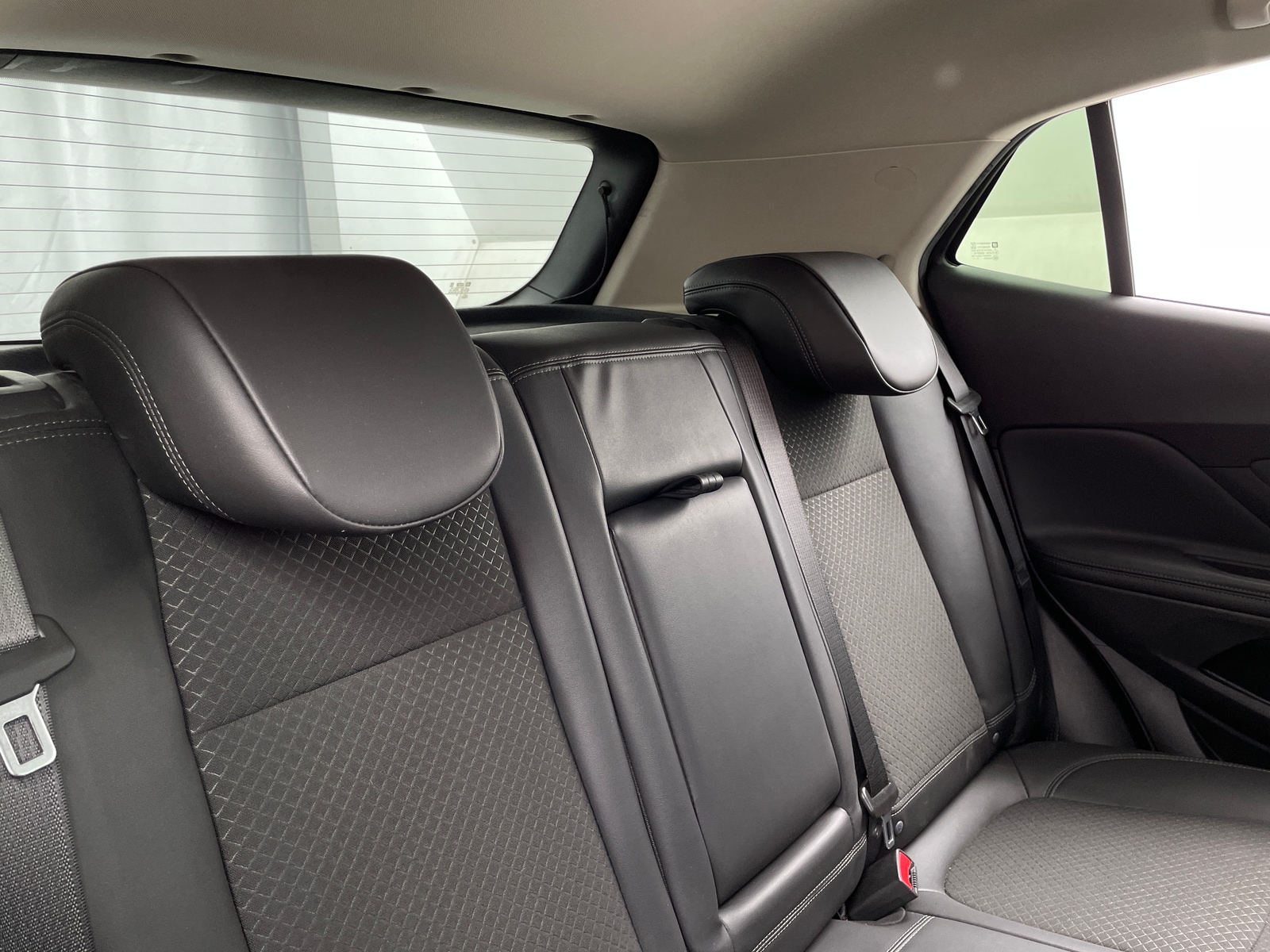 Thumbnail: 2020 Buick Encore - 6