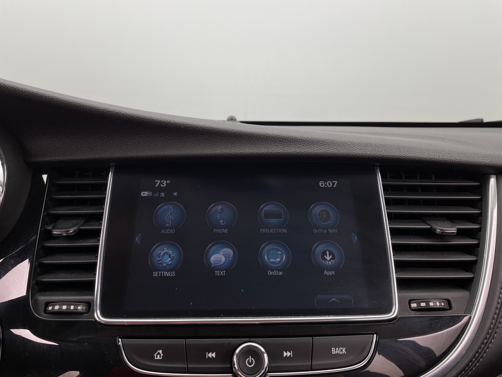 Thumbnail: 2020 Buick Encore - 4