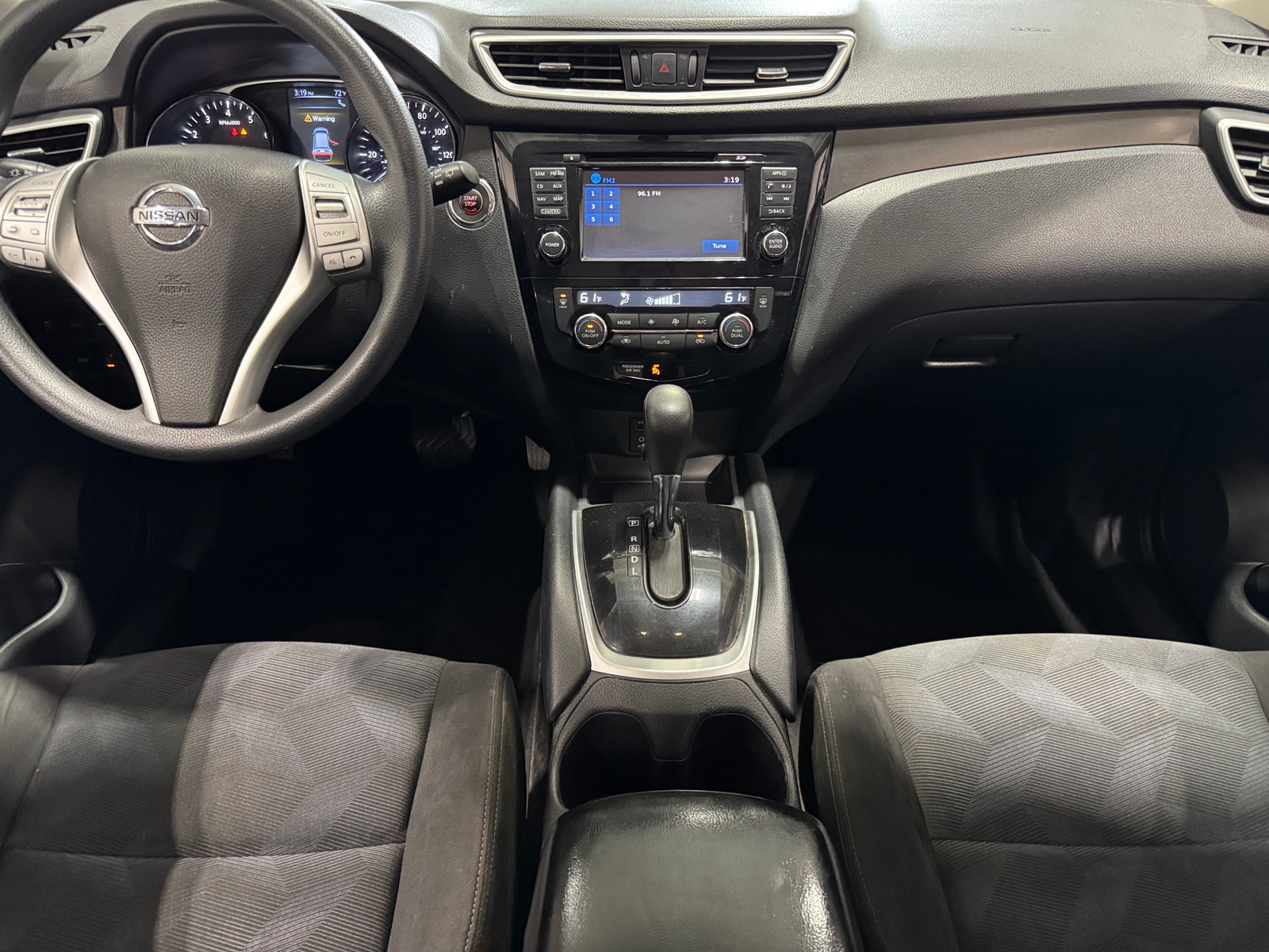Thumbnail: 2016 Nissan Rogue - 3