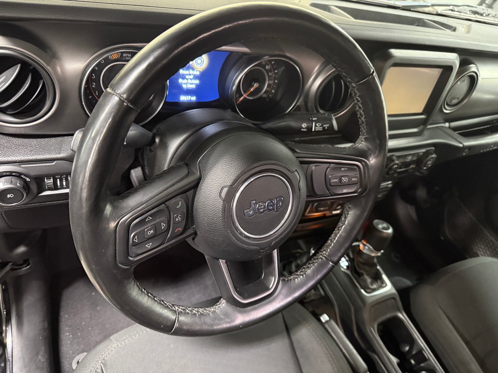Thumbnail: 2022 Jeep Wrangler - 5