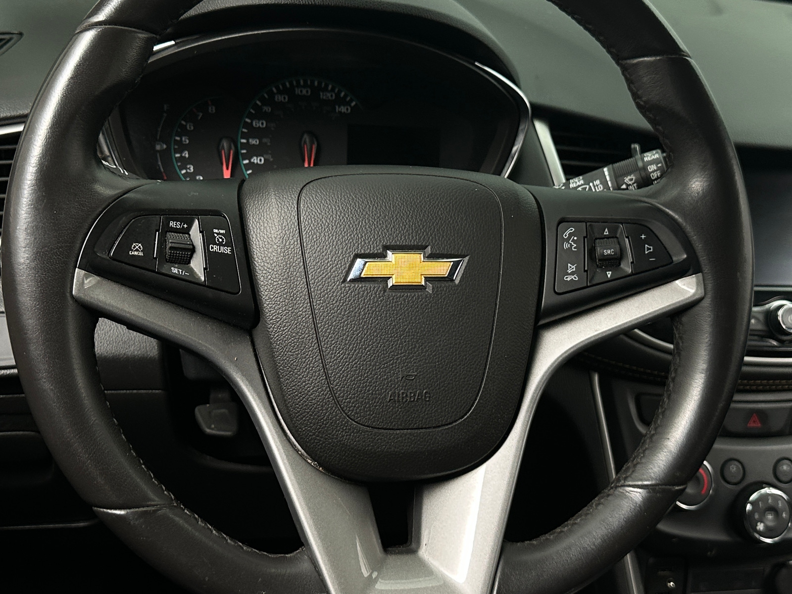 Thumbnail: 2021 Chevrolet Trax - 5