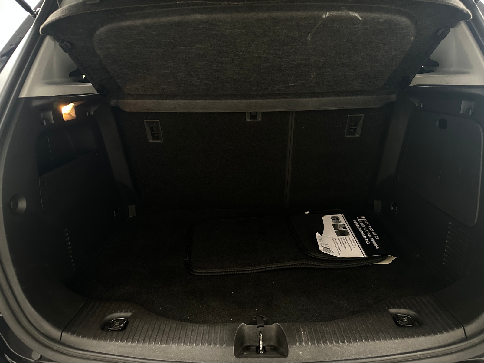 Thumbnail: 2021 Chevrolet Trax - 7