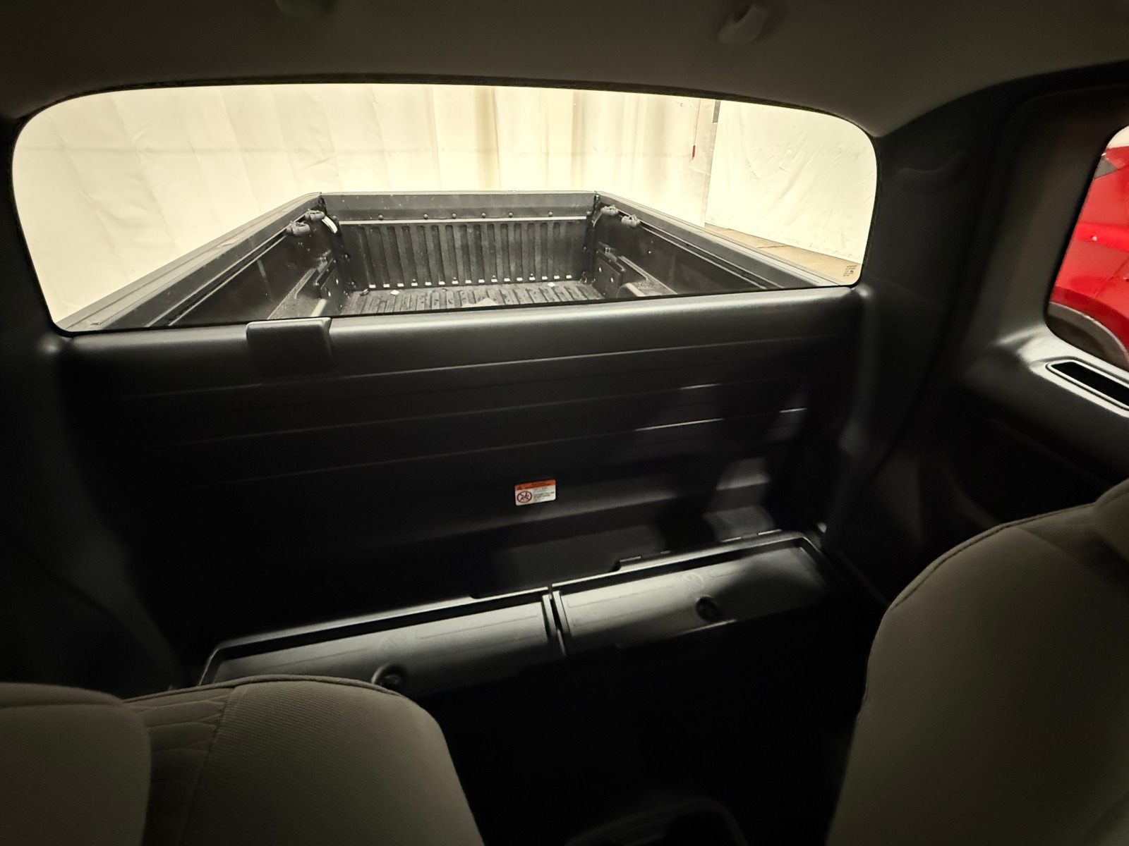 Thumbnail: 2016 Toyota Tacoma - 6