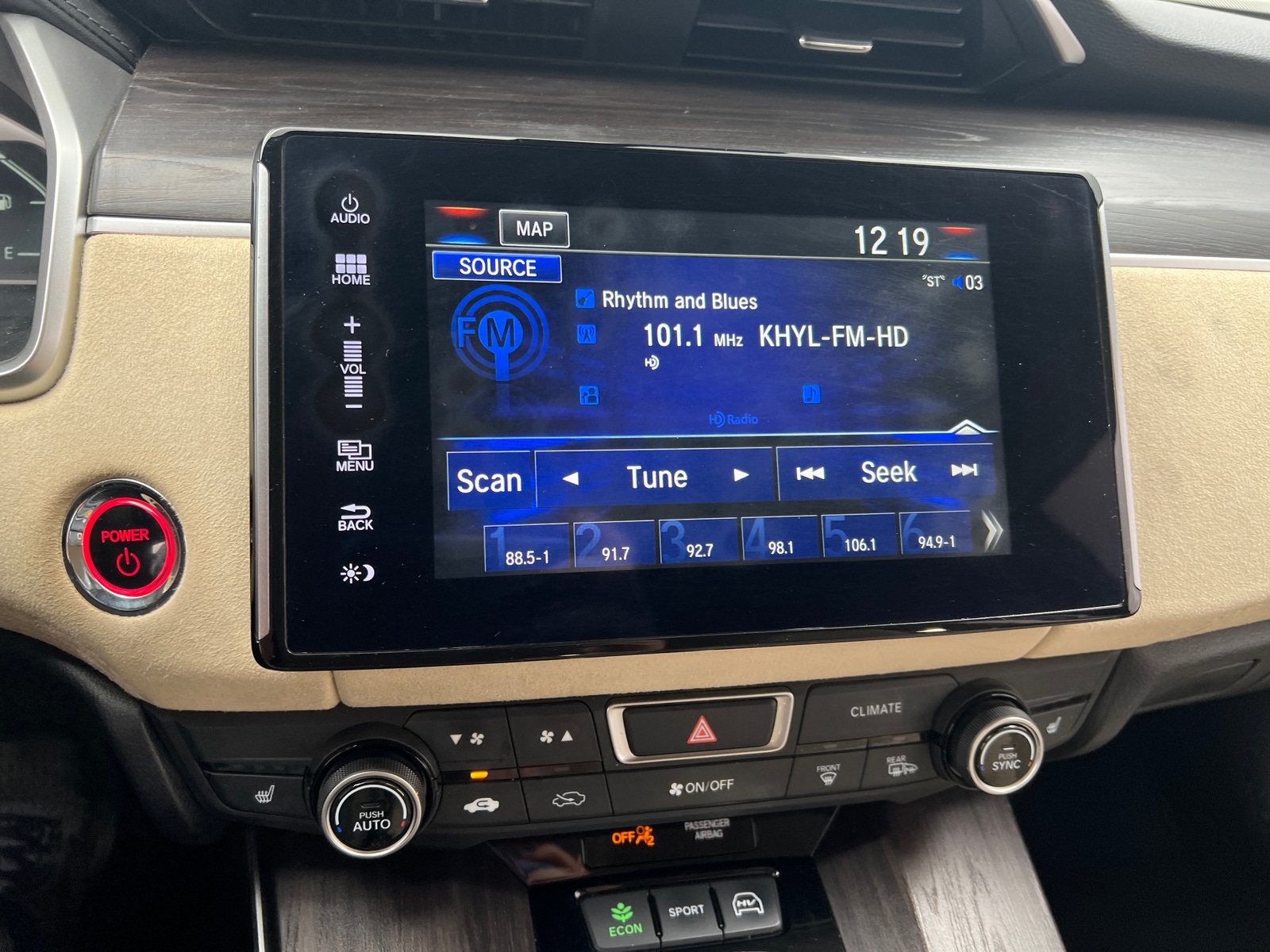Thumbnail: 2019 Honda Clarity - 3