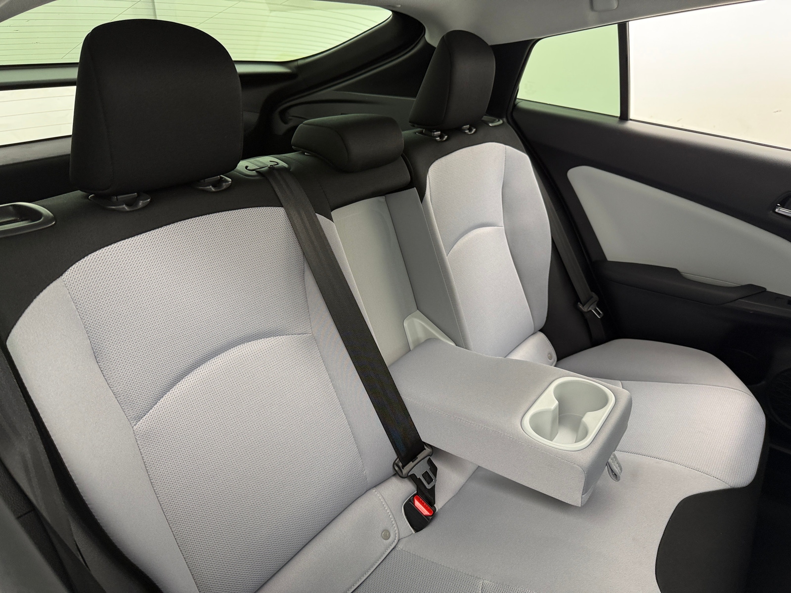 Thumbnail: 2021 Toyota Prius - 6
