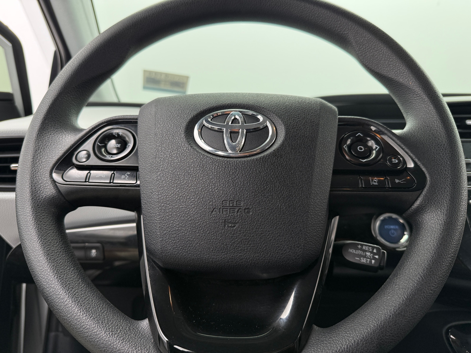Thumbnail: 2021 Toyota Prius - 5