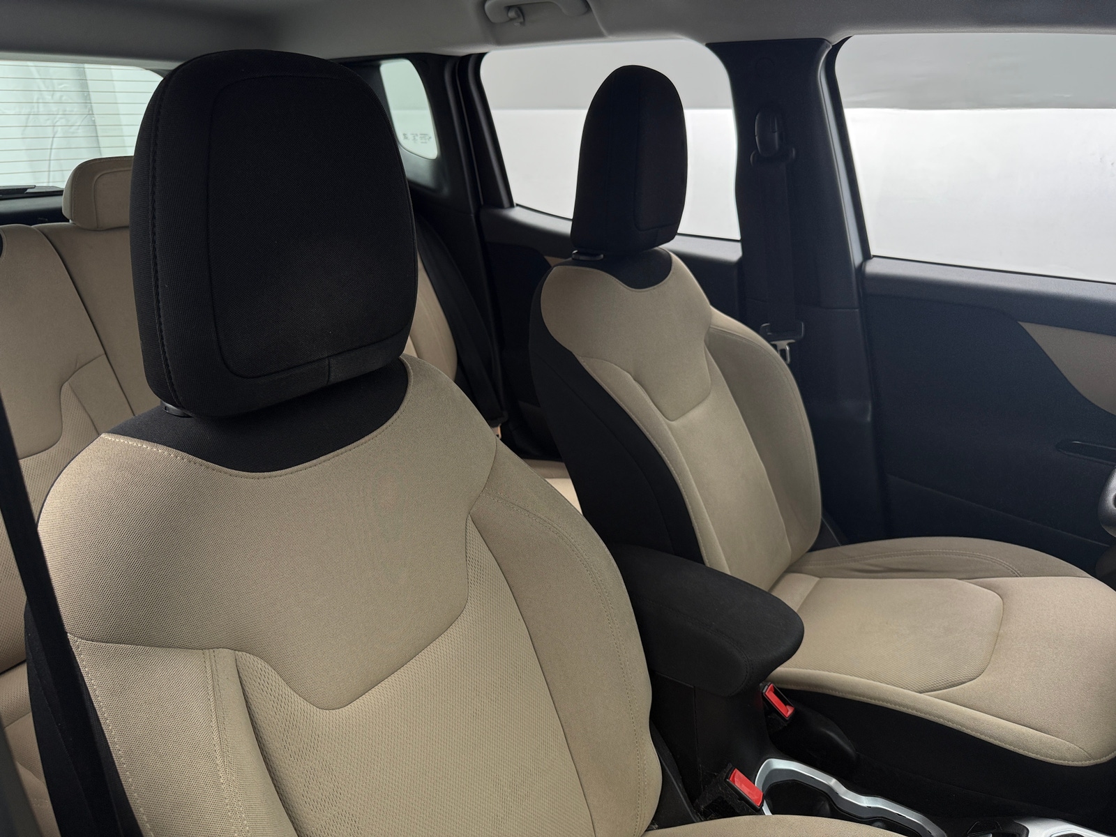 Thumbnail: 2017 Jeep Renegade - 2