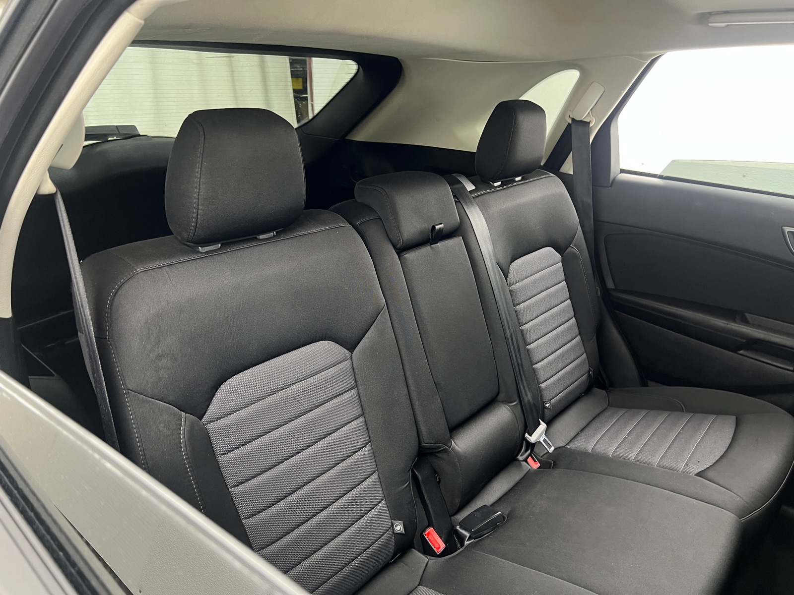 Thumbnail: 2015 Ford Edge - 6
