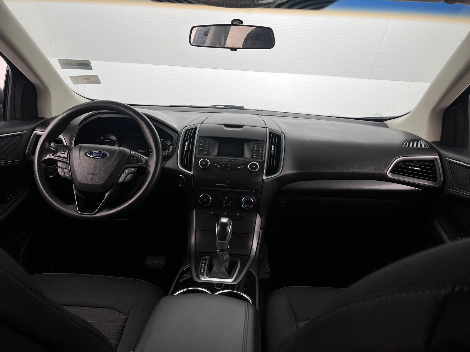 Thumbnail: 2015 Ford Edge - 3