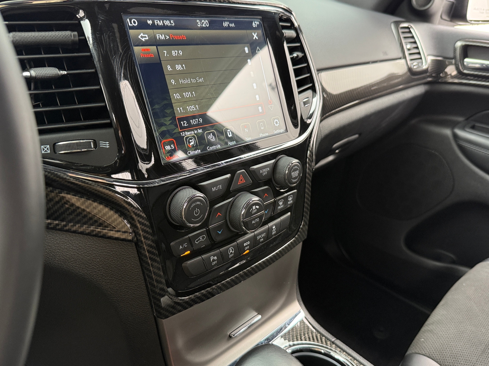Thumbnail: 2021 Jeep Grand Cherokee - 3