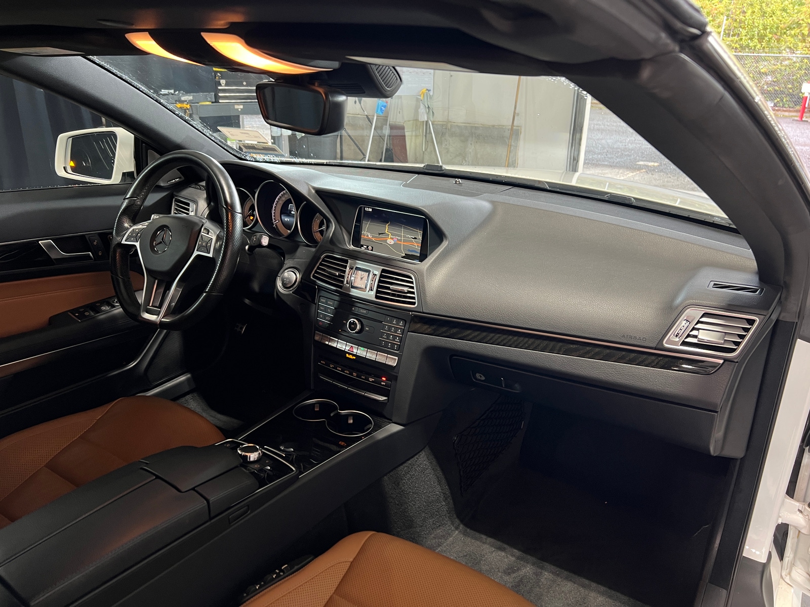 Thumbnail: 2016 Mercedes-Benz E-Class - 2