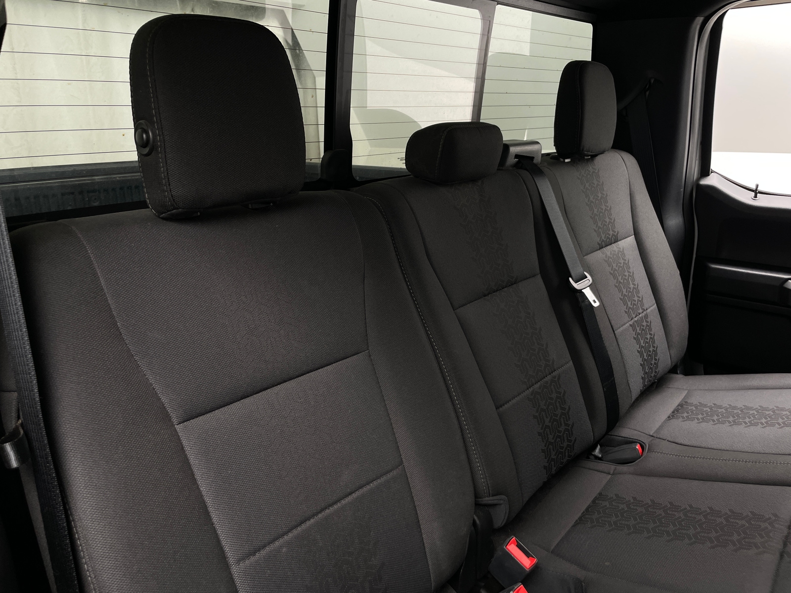 Thumbnail: 2018 Ford Econoline - 6