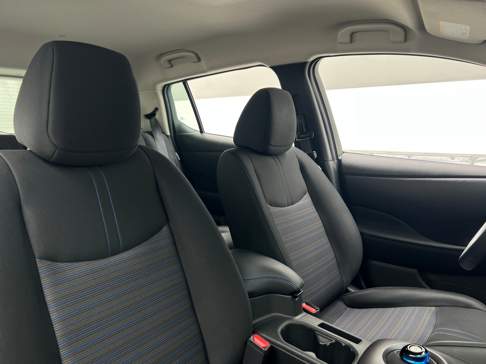 Thumbnail: 2023 Nissan Leaf - 2