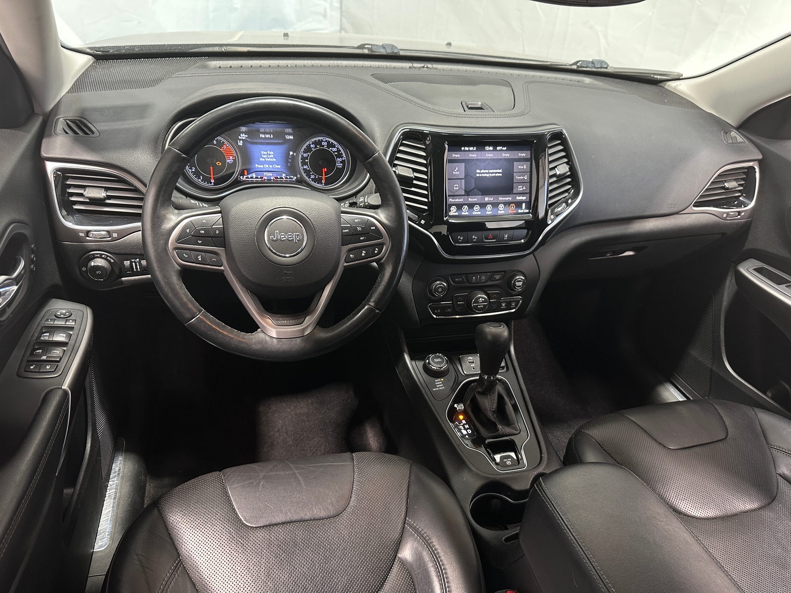 Thumbnail: 2019 Jeep Cherokee - 2