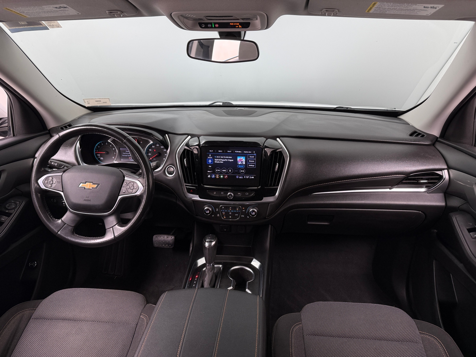 Thumbnail: 2020 Chevrolet Traverse - 3