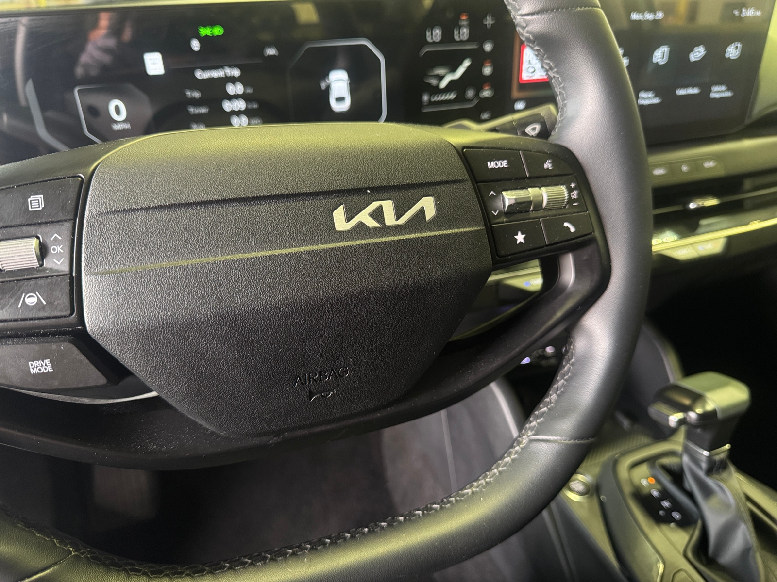 Thumbnail: 2025 Kia K4 - 4