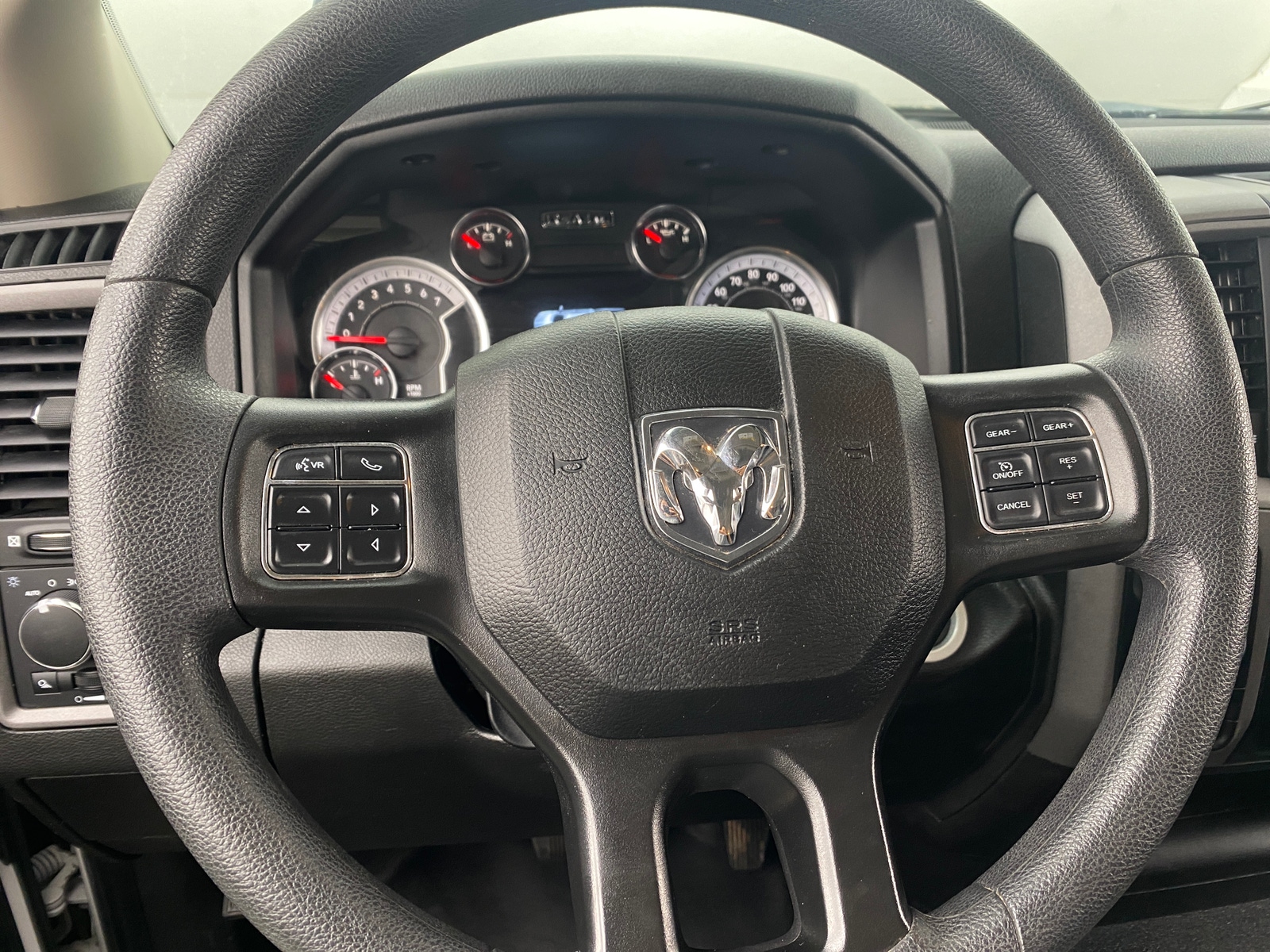 Thumbnail: 2022 RAM 1500 Classic - 4