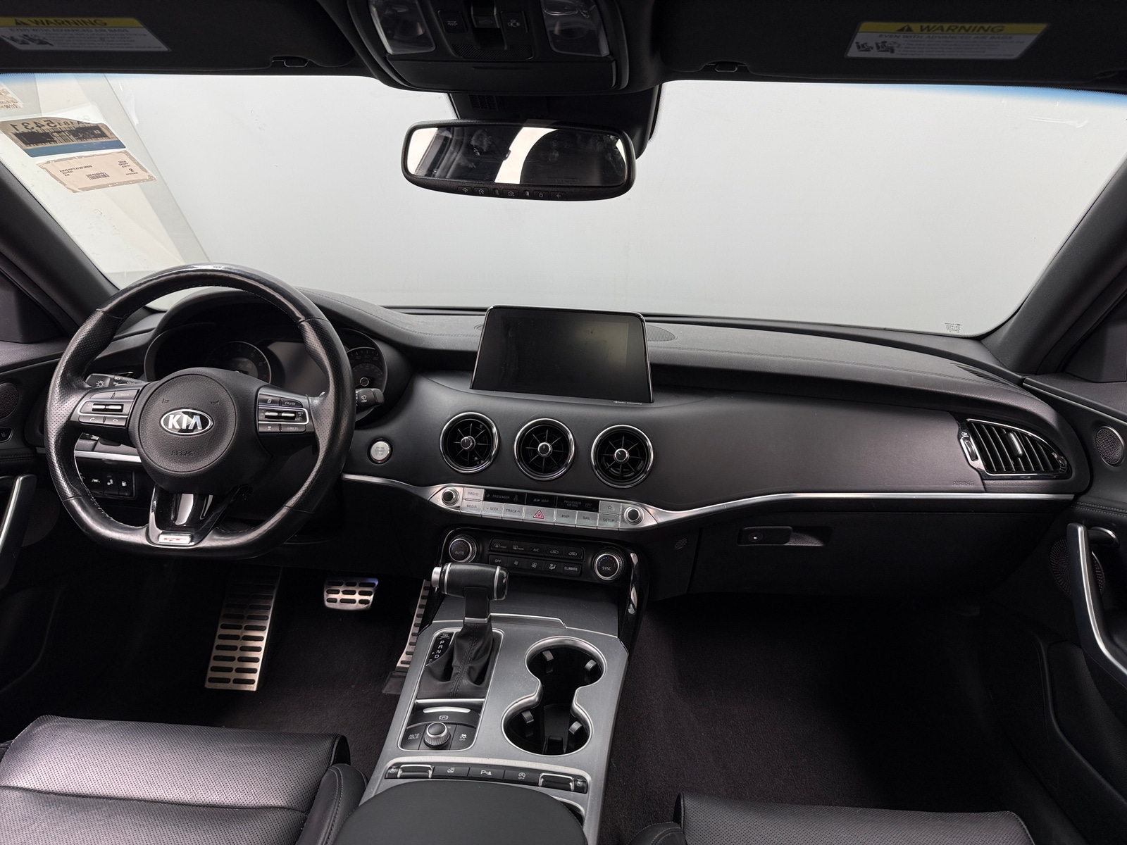Thumbnail: 2020 Kia Stinger - 2