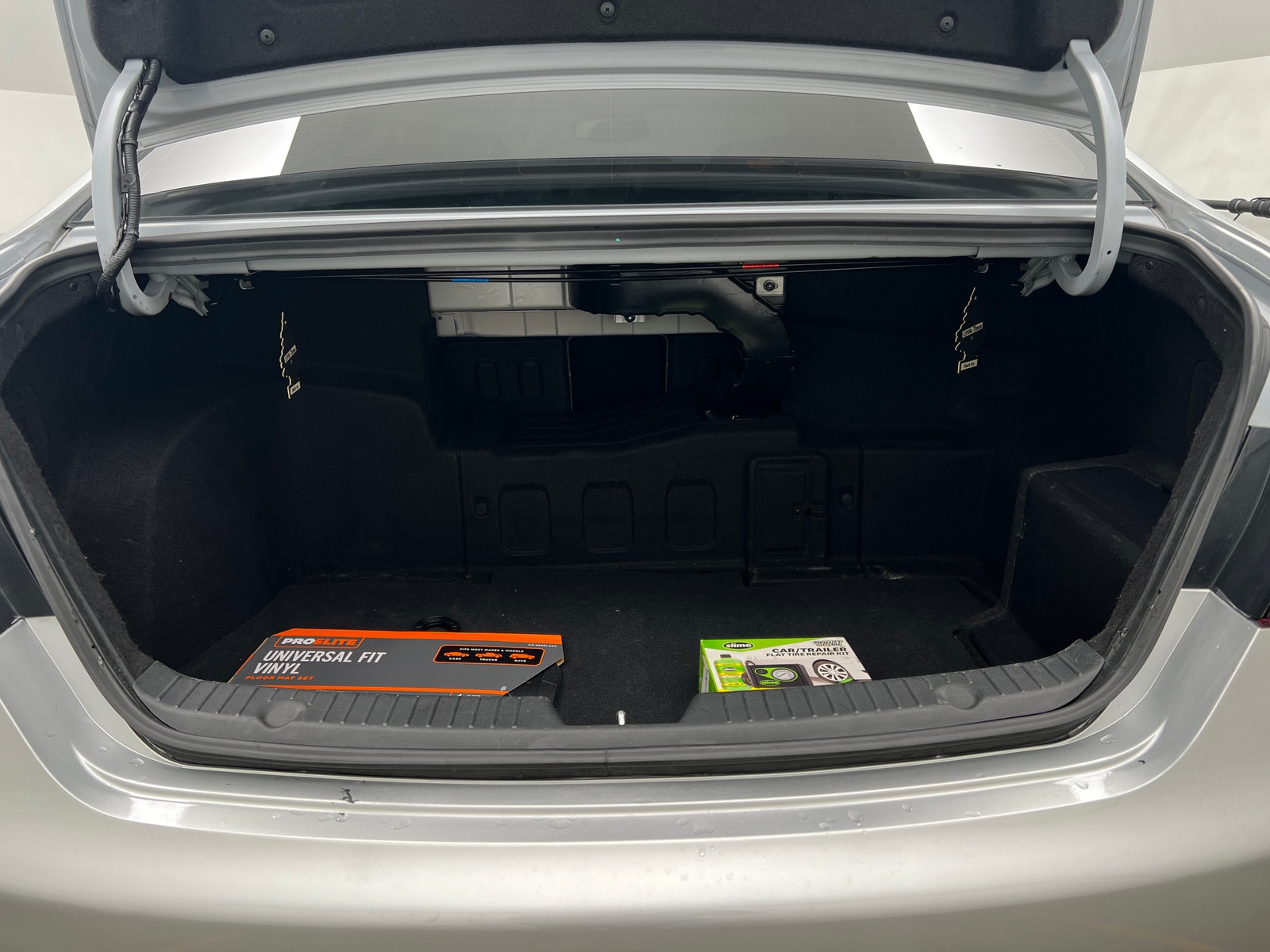 Thumbnail: 2012 Hyundai Sonata - 7