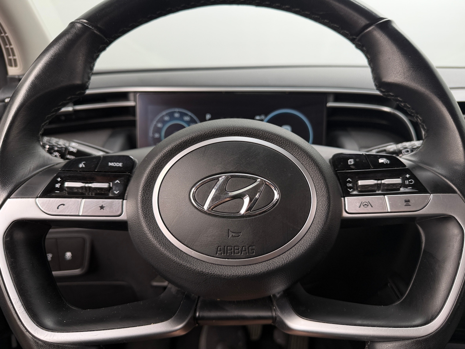Thumbnail: 2024 Hyundai Tucson - 4