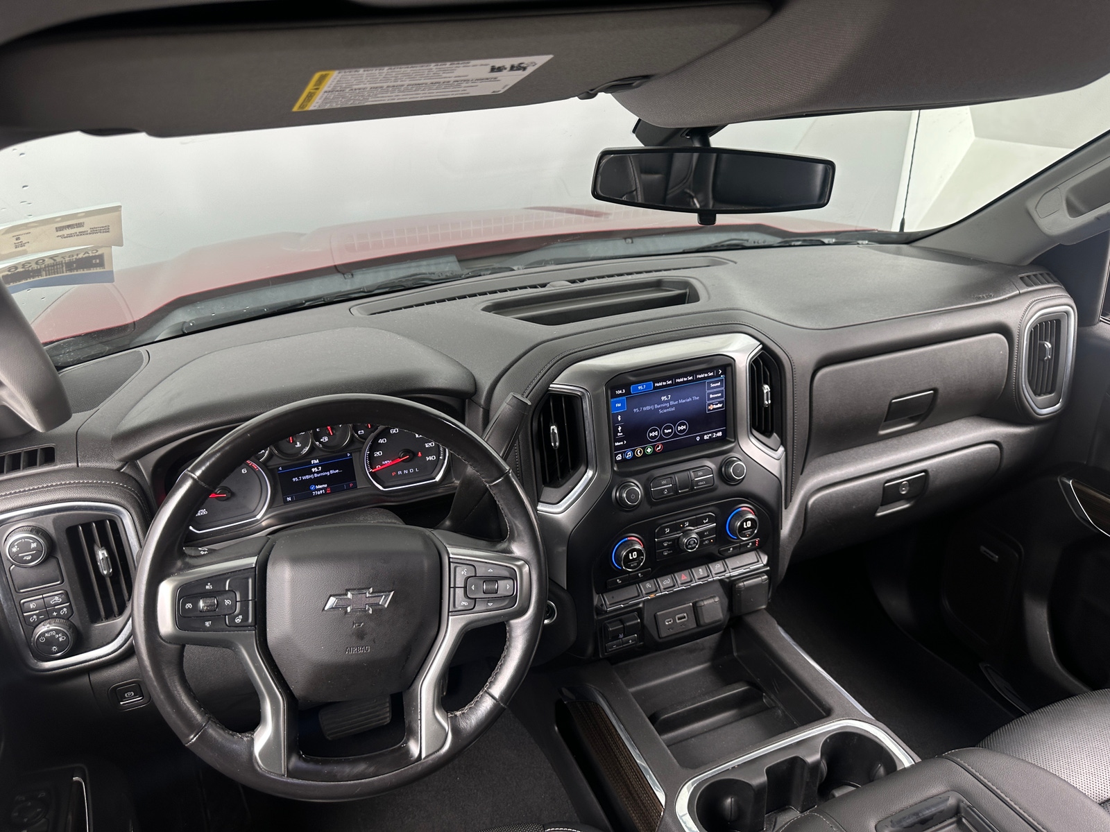 Thumbnail: 2019 Chevrolet Silverado 1500 - 3