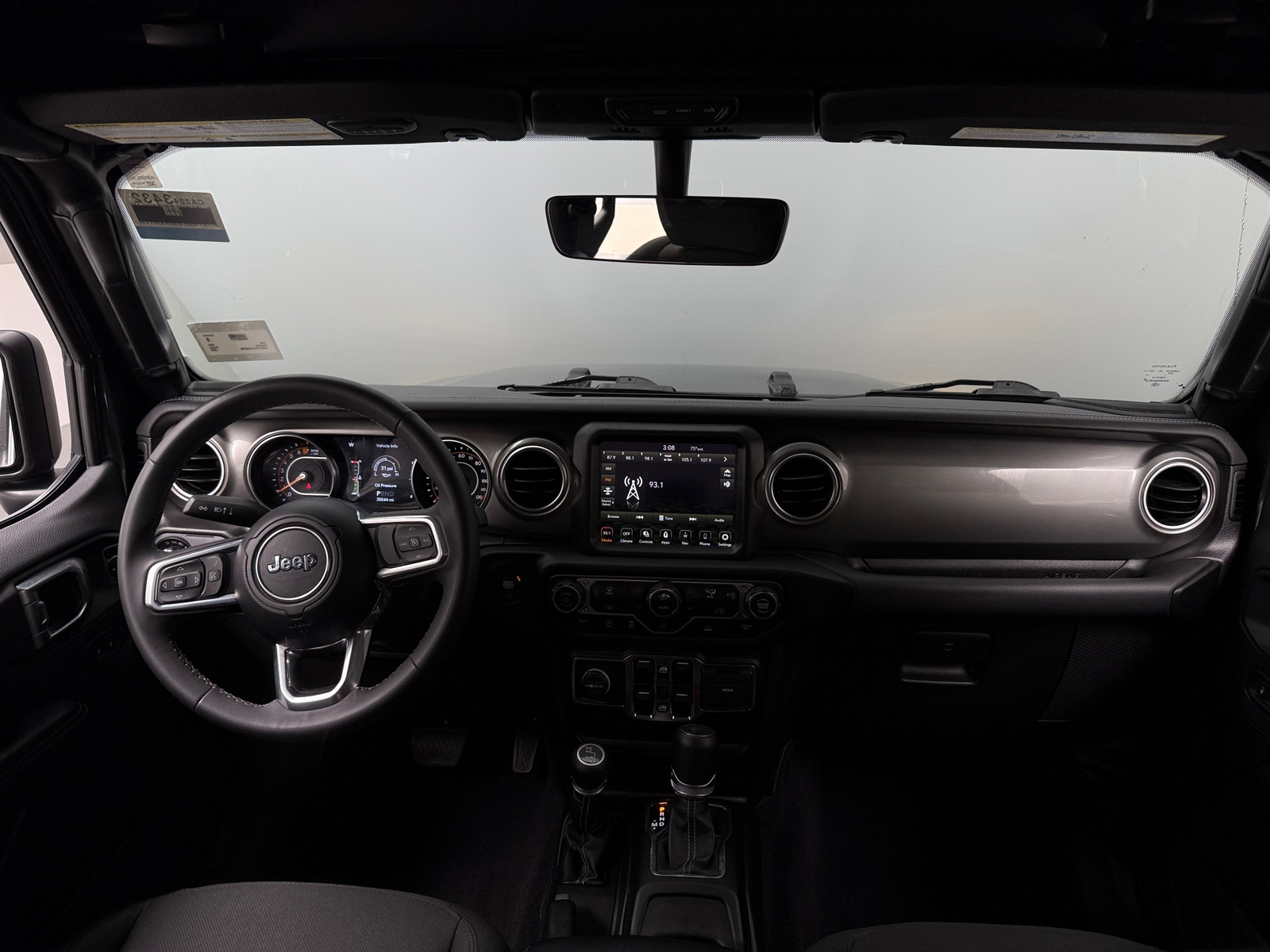 Thumbnail: 2023 Jeep Gladiator - 3