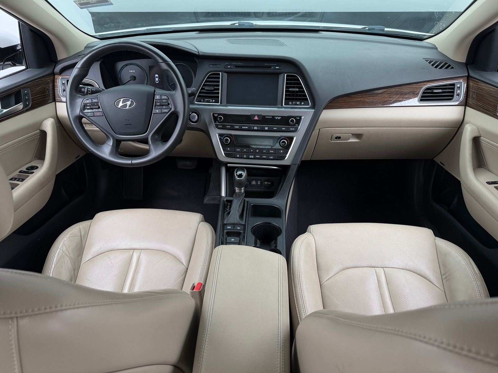 Thumbnail: 2017 Hyundai Sonata - 2