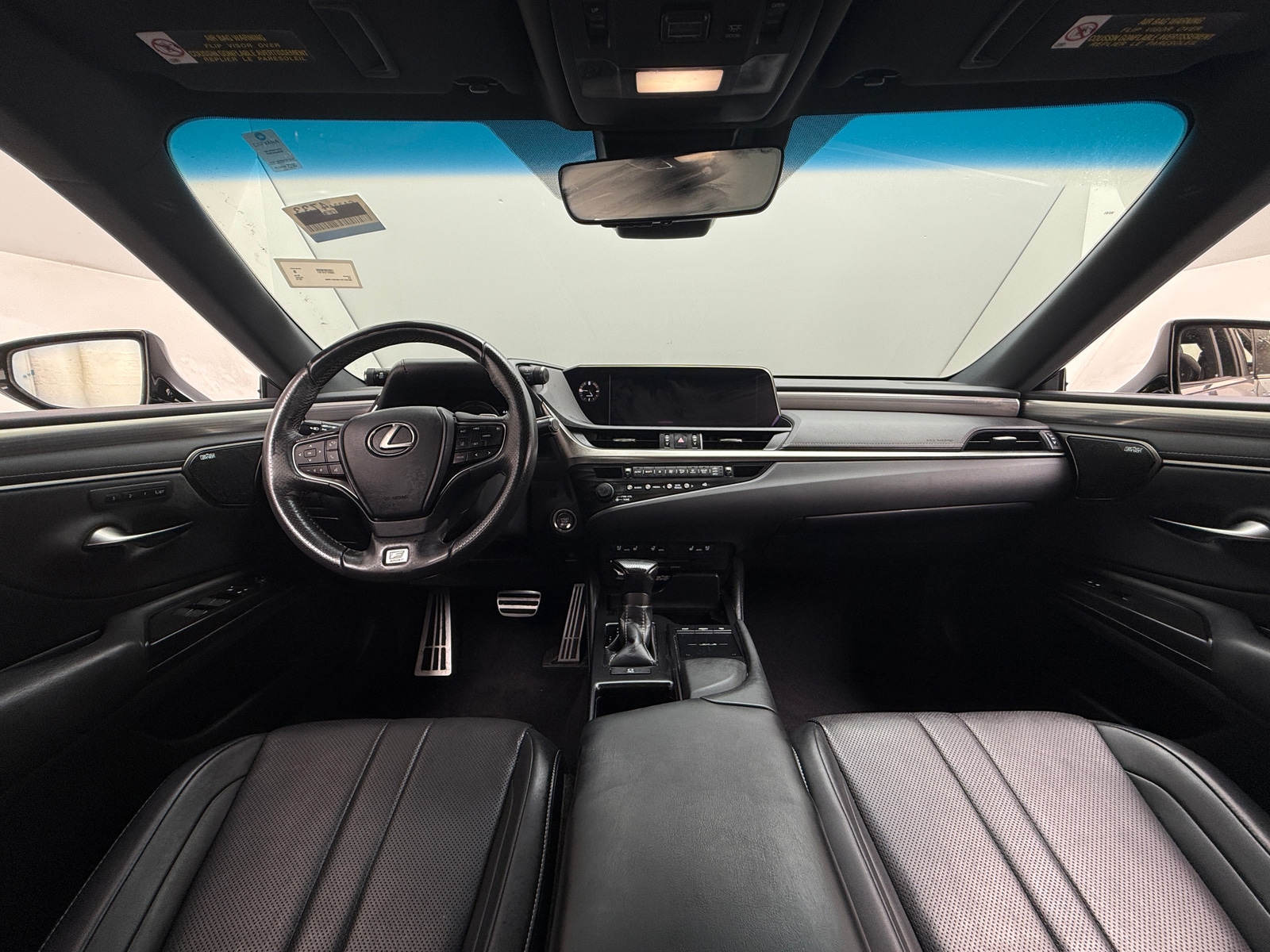 Thumbnail: 2019 Lexus ES - 3