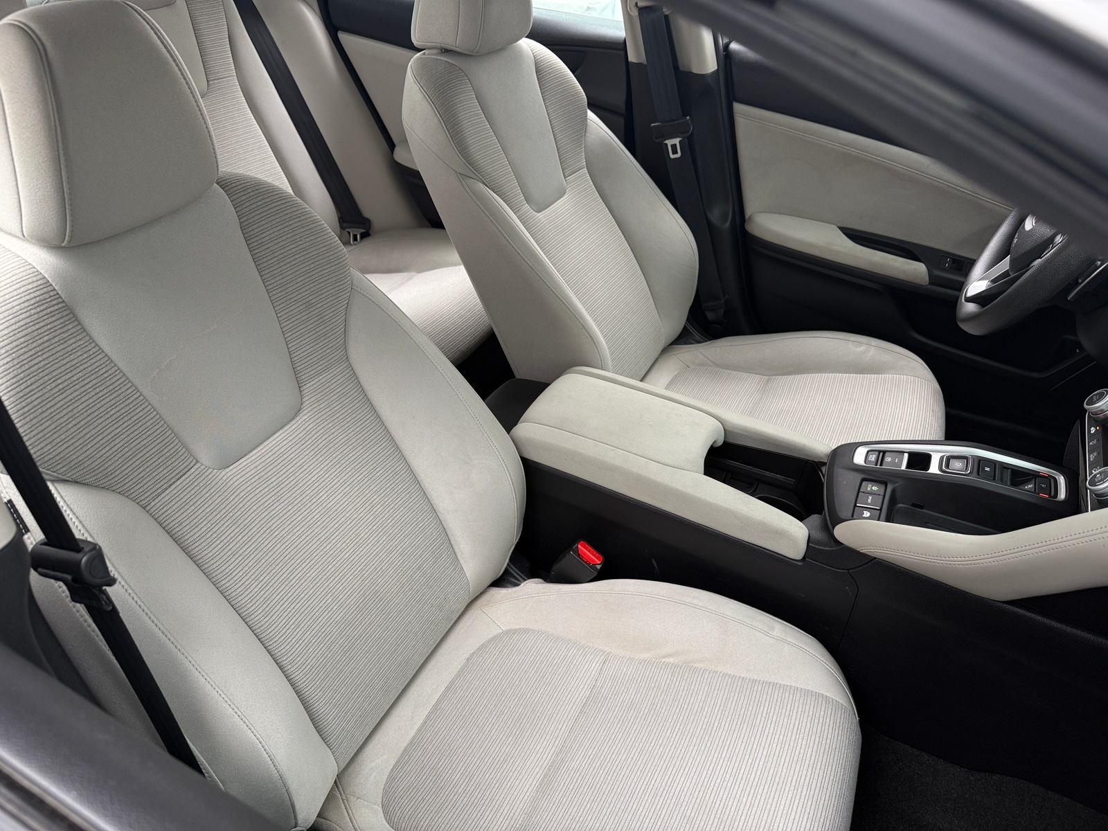 Thumbnail: 2019 Honda Insight - 2