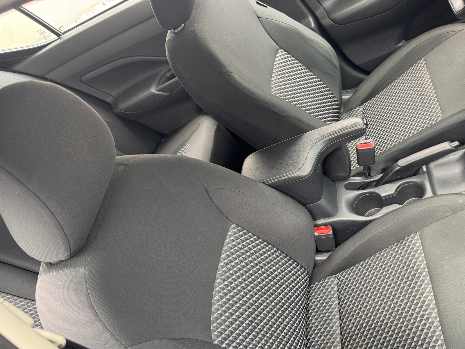 Thumbnail: 2021 Nissan Versa - 2