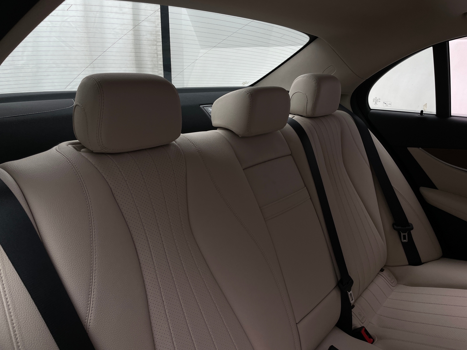 Thumbnail: 2020 Mercedes-Benz E-Class - 5