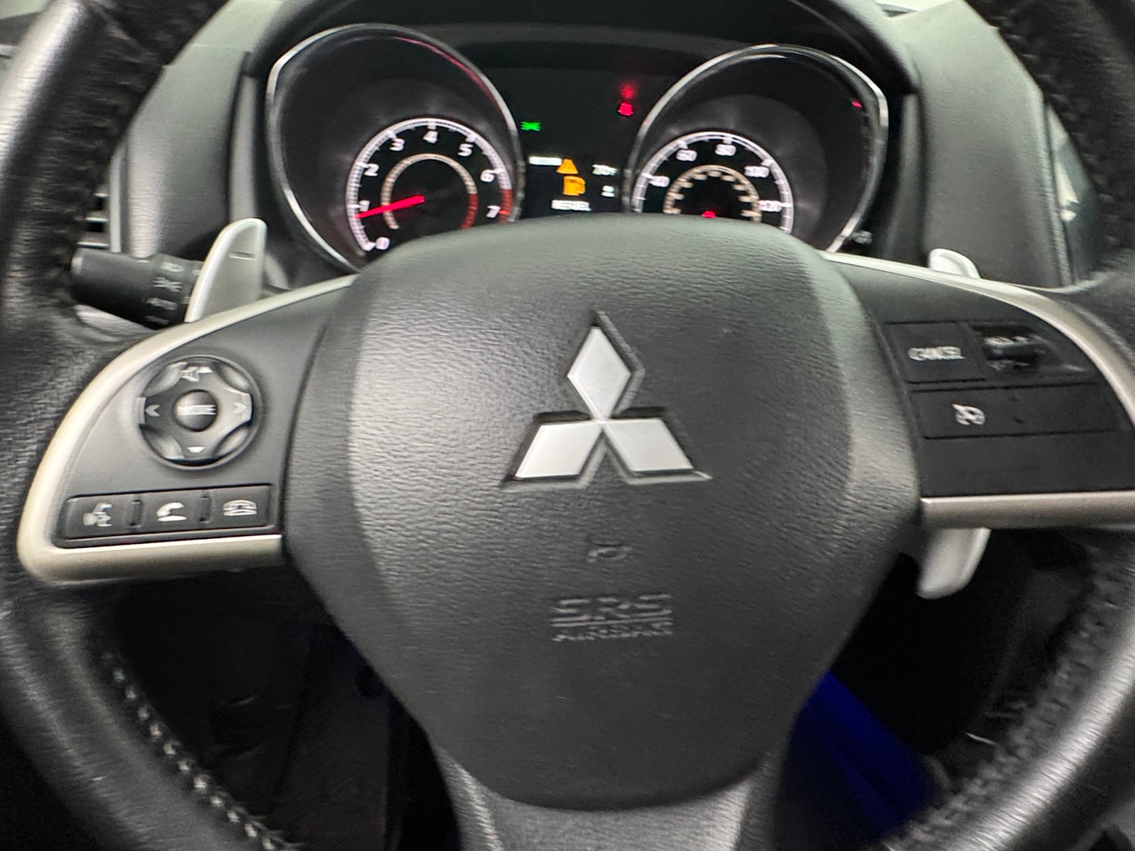 Thumbnail: 2015 Mitsubishi Outlander Sport - 5