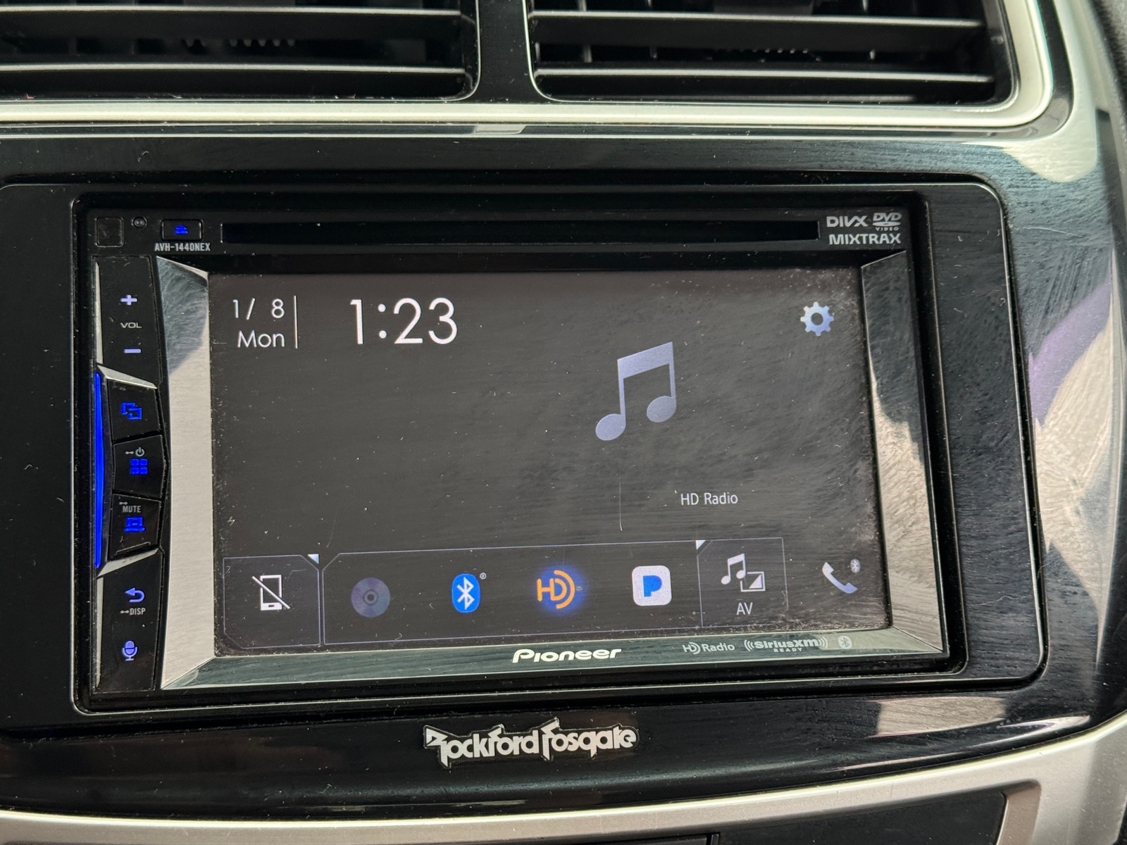 Thumbnail: 2015 Mitsubishi Outlander Sport - 4