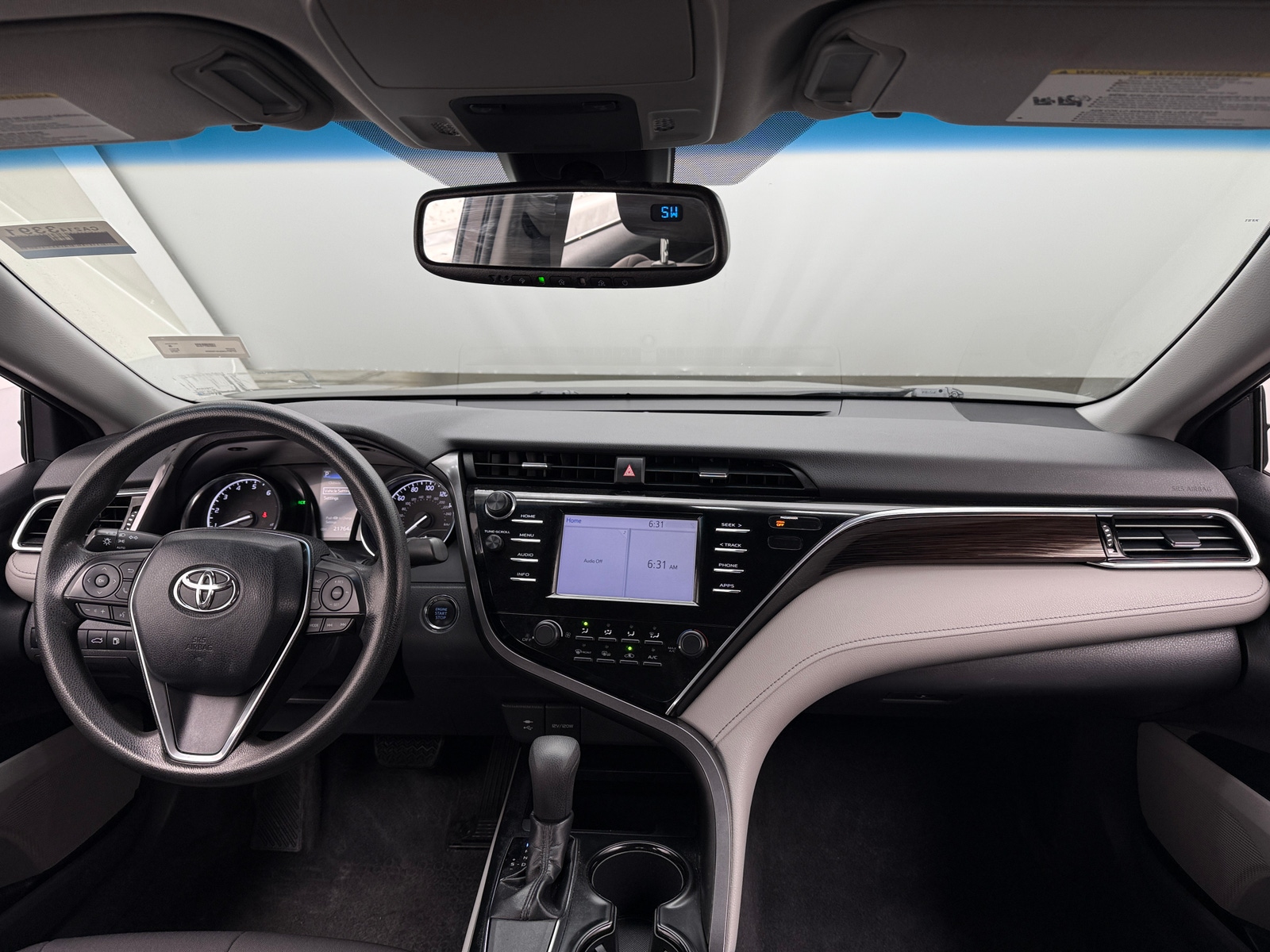 Thumbnail: 2018 Toyota Camry - 3