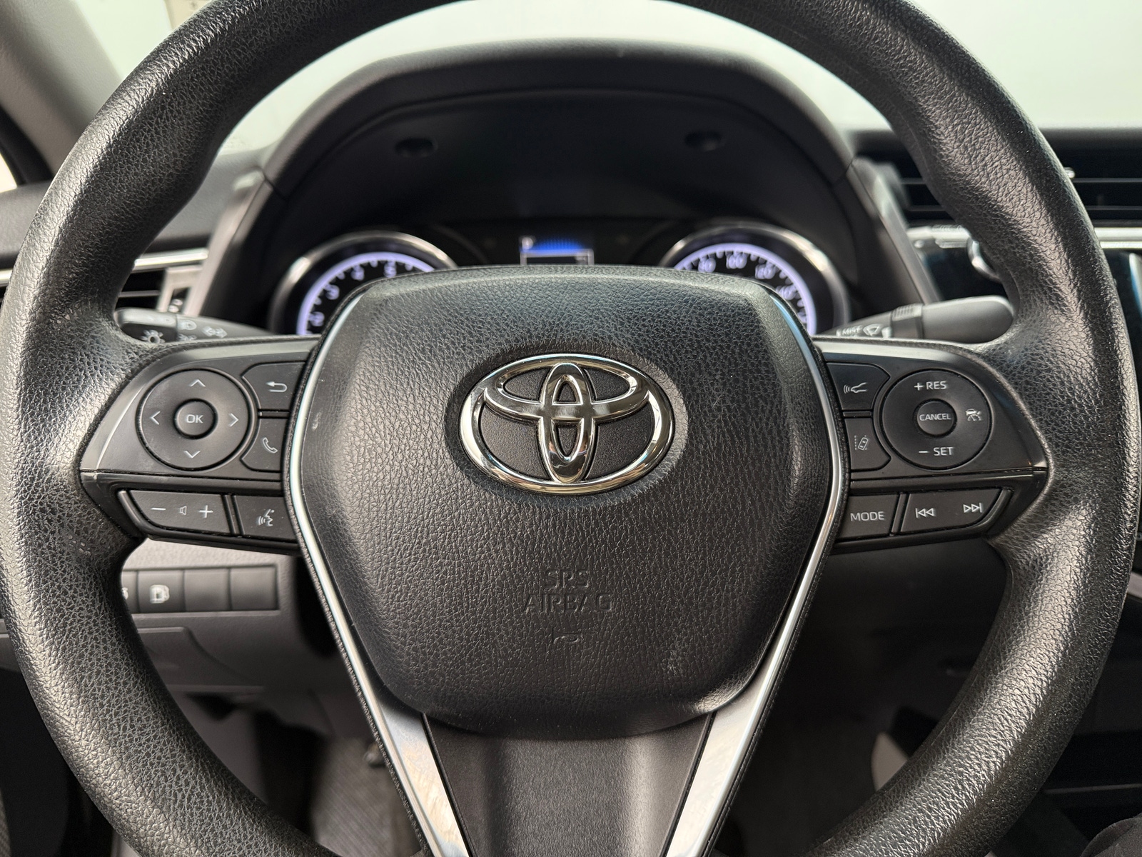 Thumbnail: 2018 Toyota Camry - 5