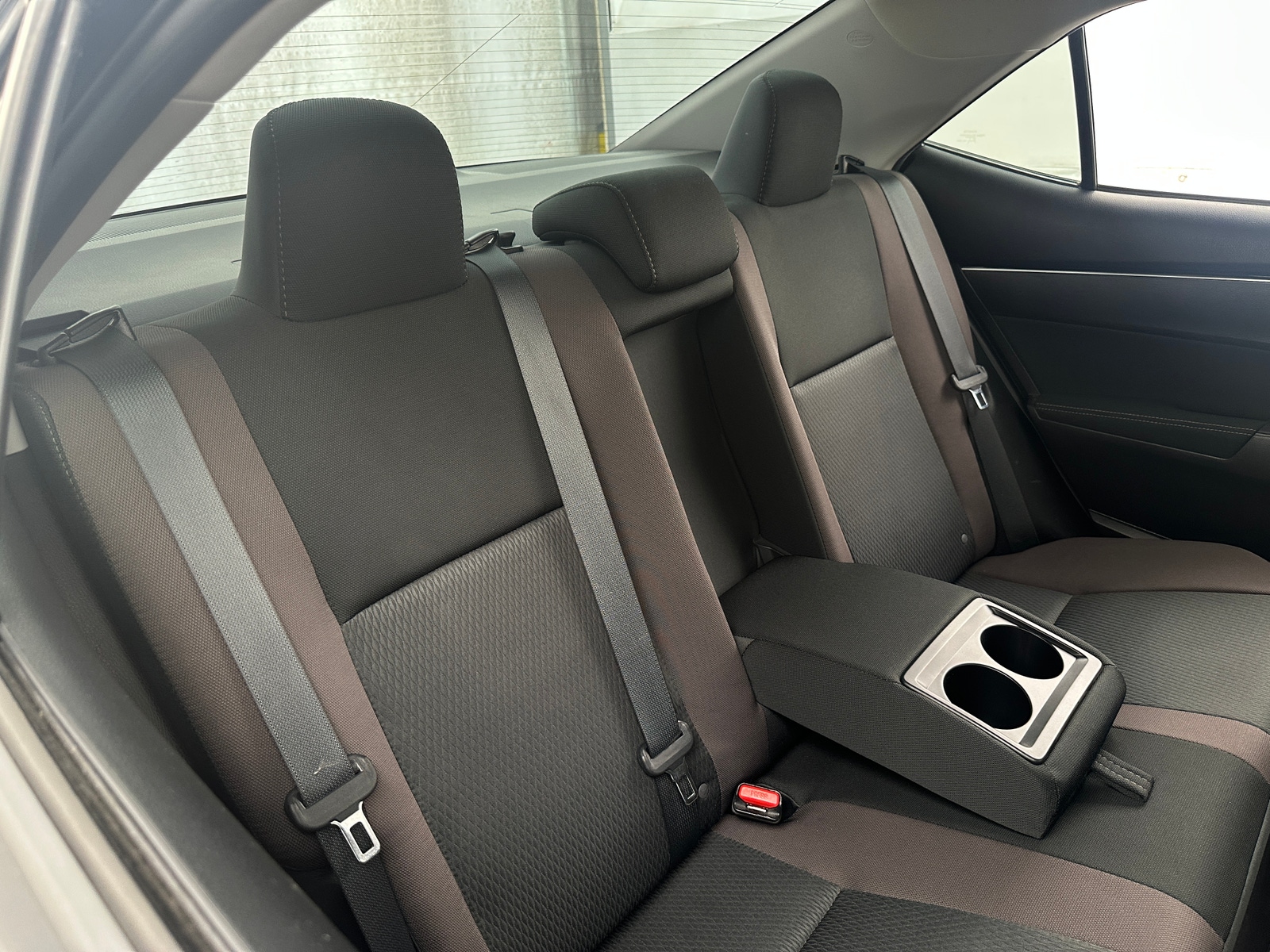 Thumbnail: 2017 Toyota Corolla - 6