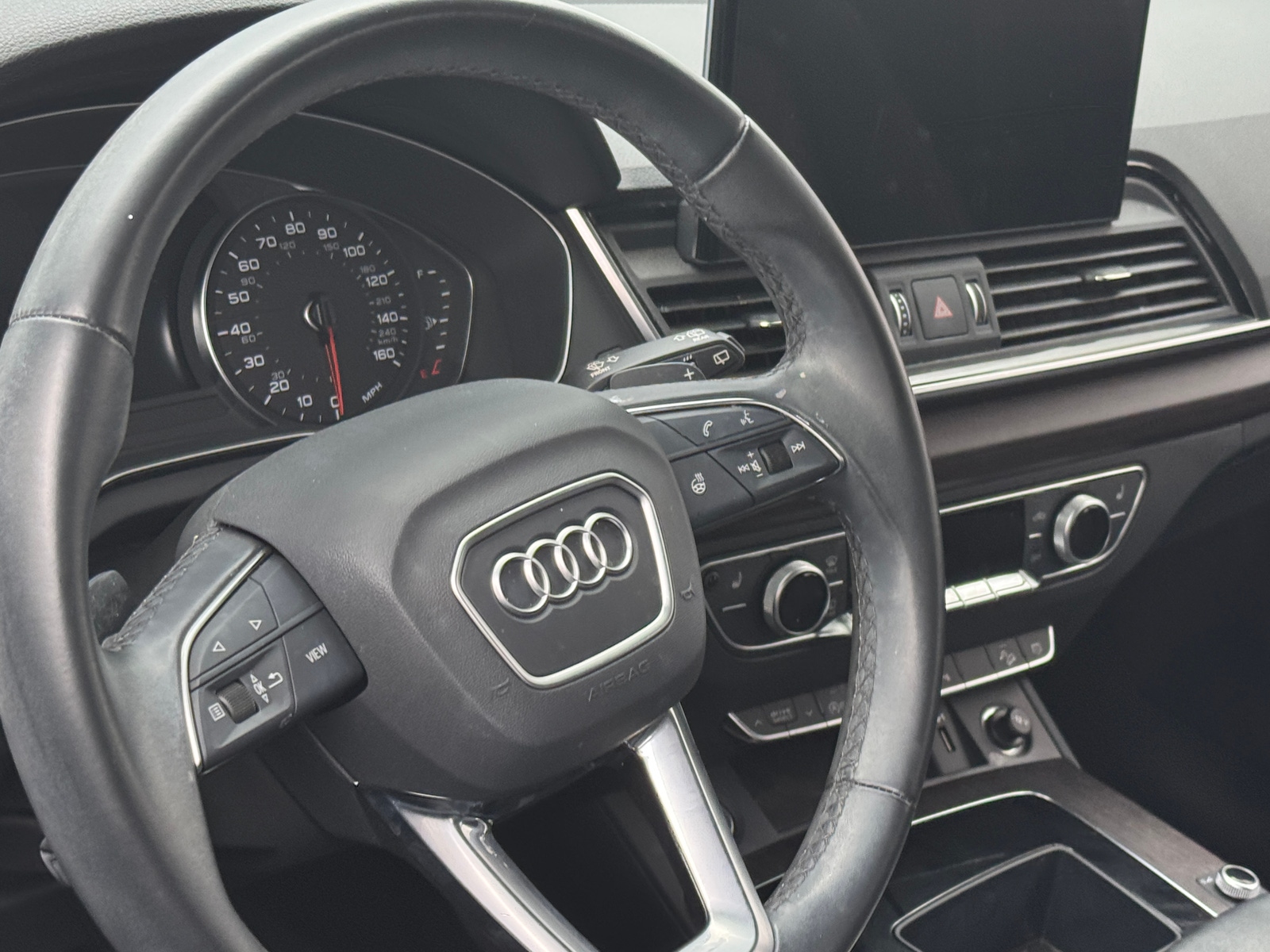 Thumbnail: 2022 Audi Q5 - 4