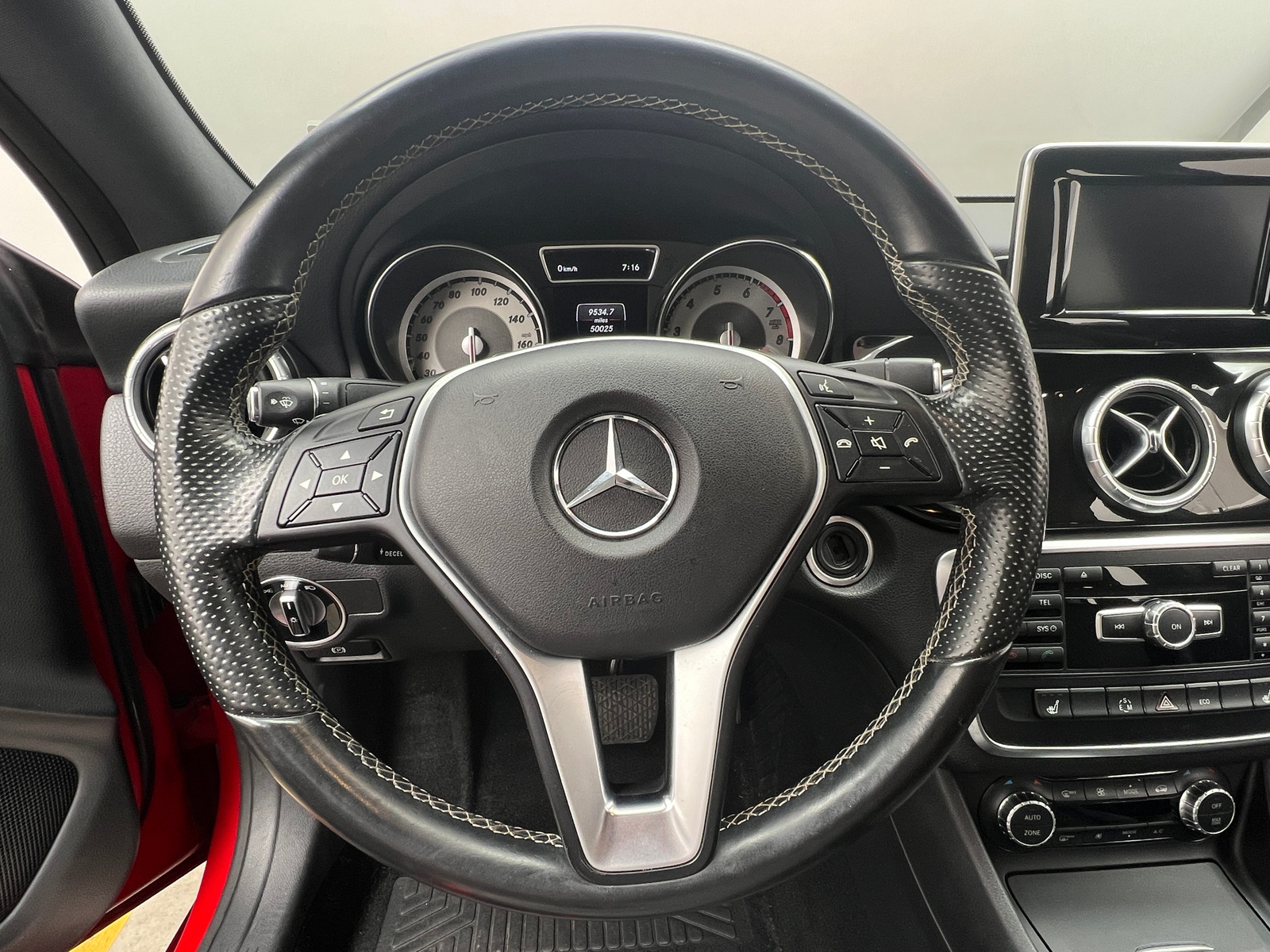 Thumbnail: 2014 Mercedes-Benz CLA - 4