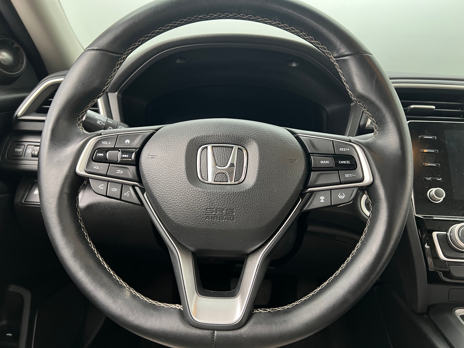 Thumbnail: 2019 Honda Insight - 4