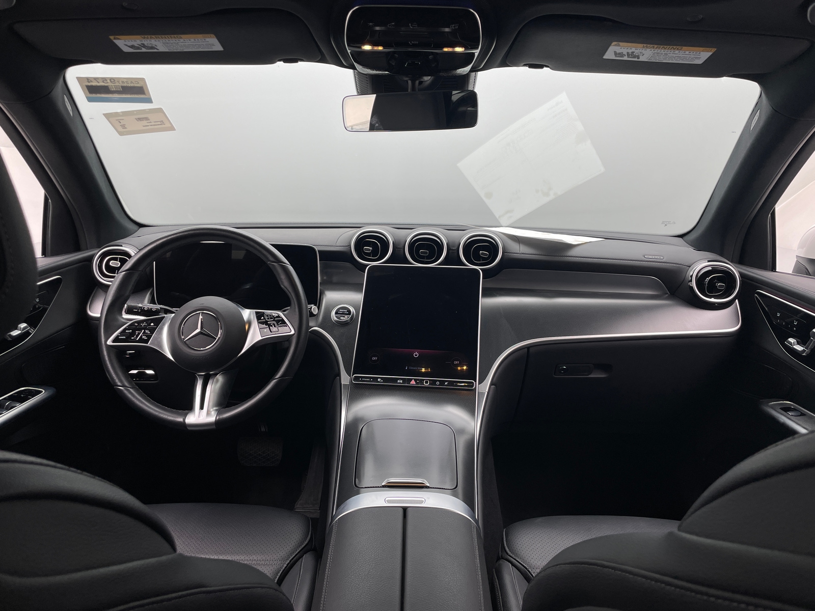 Thumbnail: 2024 Mercedes-Benz GLC - 2