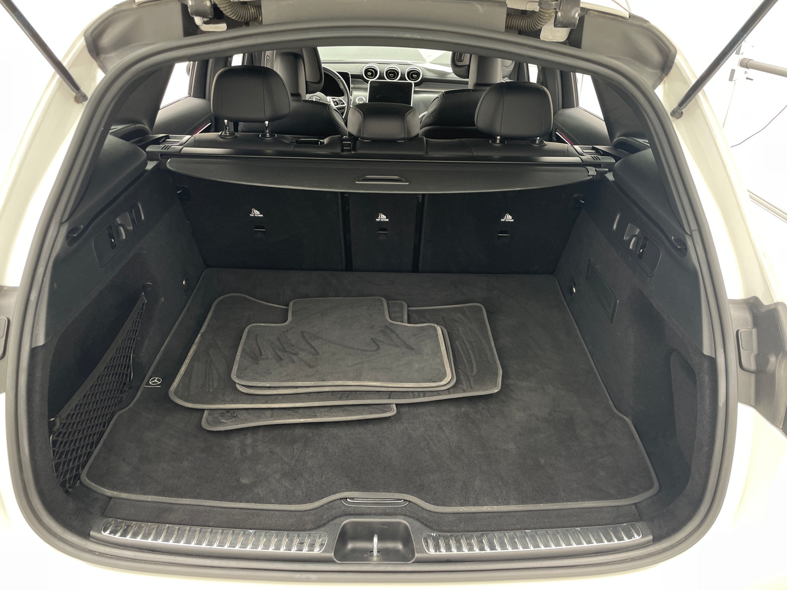 Thumbnail: 2024 Mercedes-Benz GLC - 6