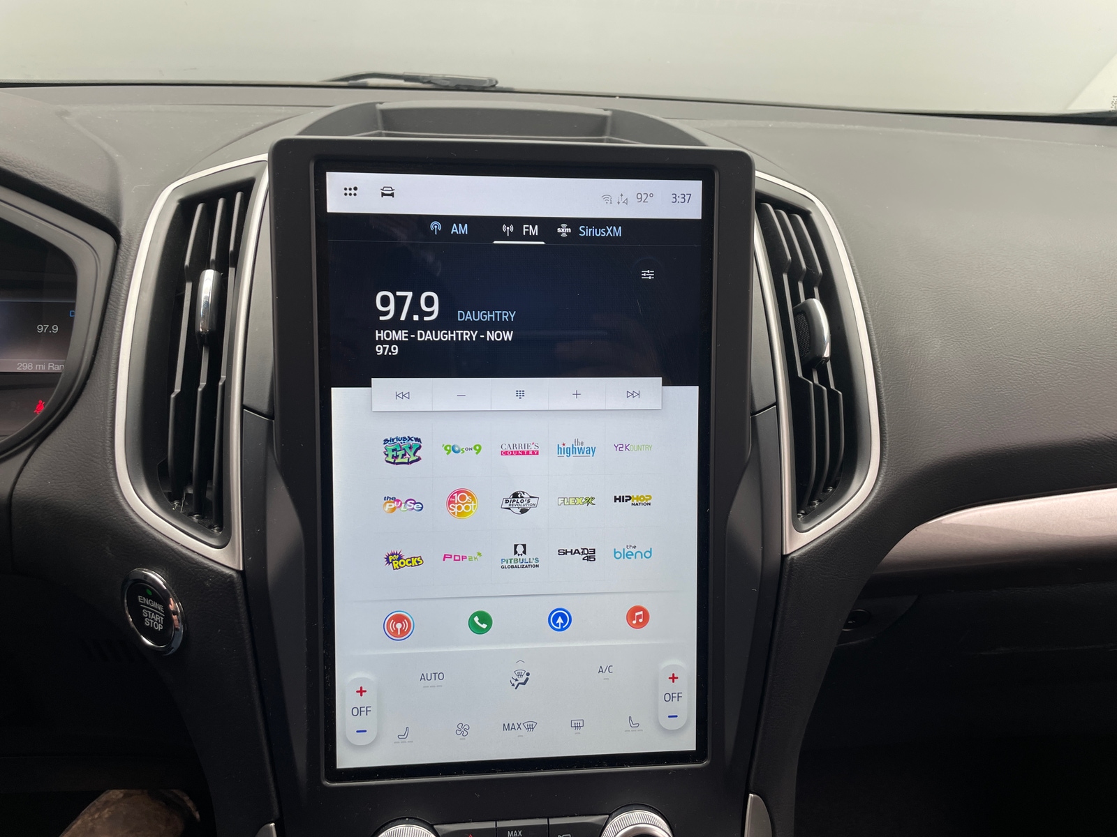 Thumbnail: 2024 Ford Edge - 3