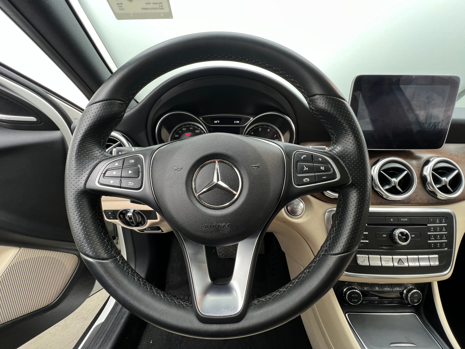 Thumbnail: 2018 Mercedes-Benz GLA - 4
