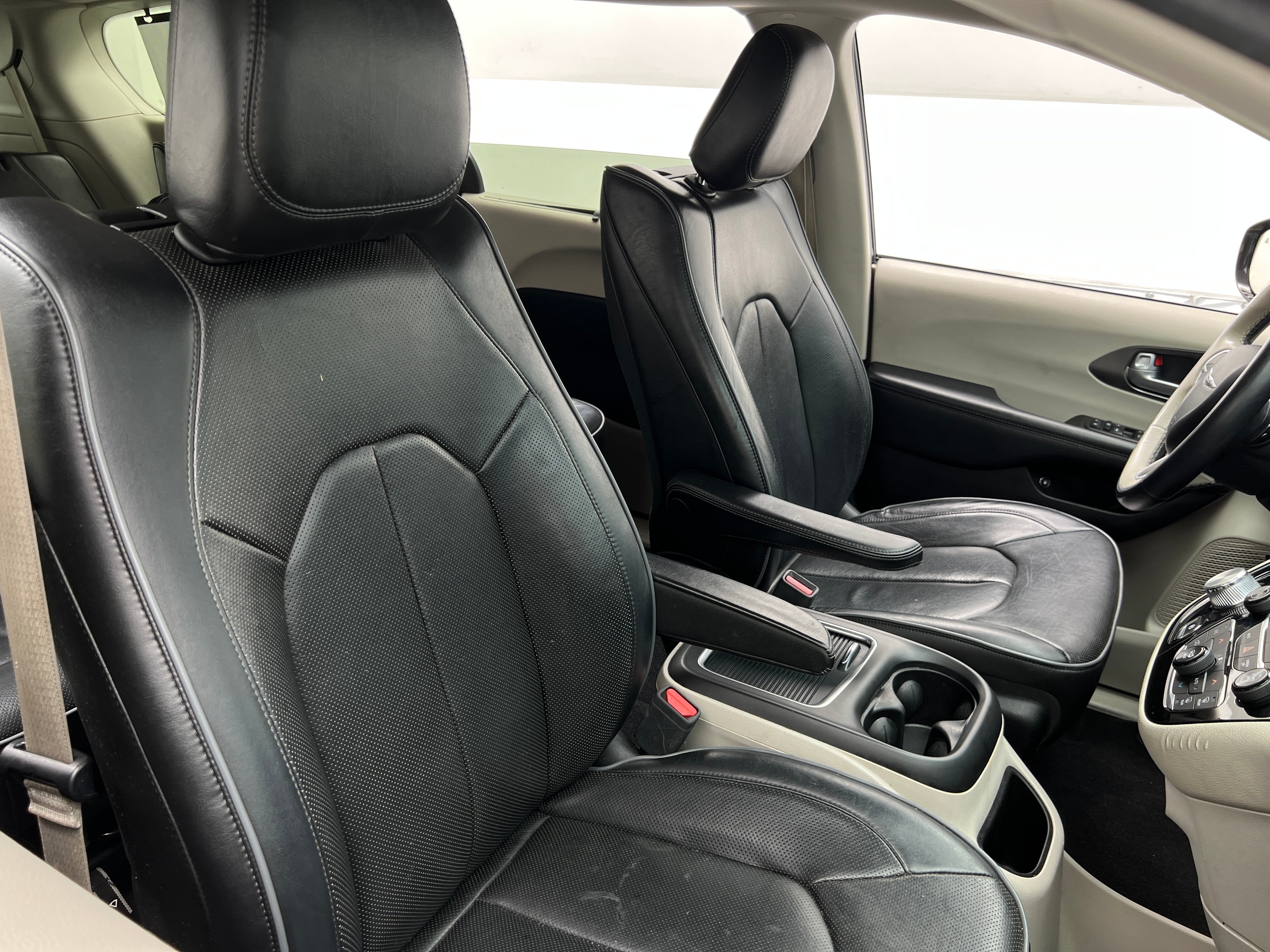 2018 Chrysler Pacifica Hybrid