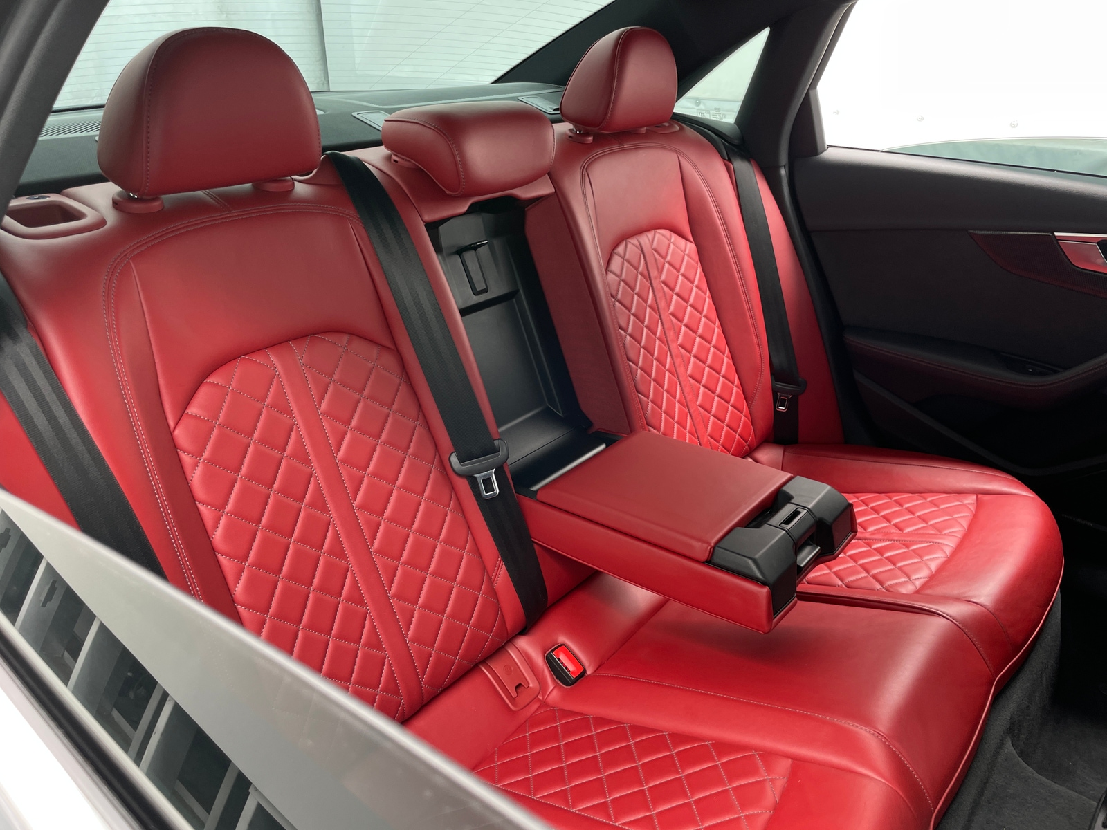 Thumbnail: 2018 Audi S4 - 5